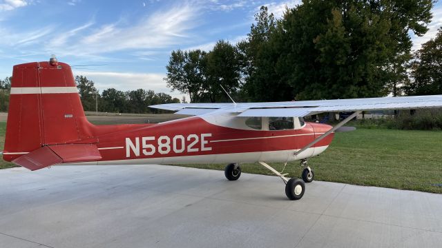 Cessna Commuter (N5802E)