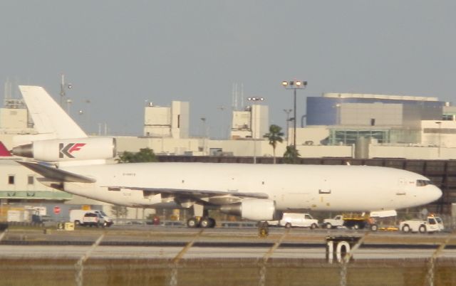 McDonnell Douglas DC-10 (C-GKFT)