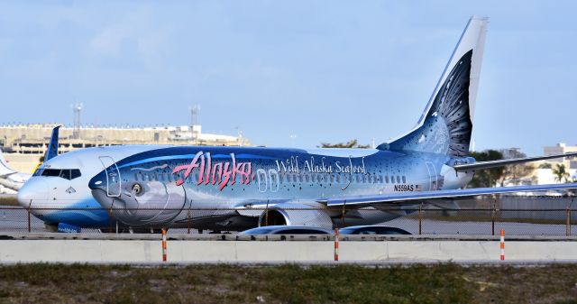 Boeing 737-700 (N559AS)