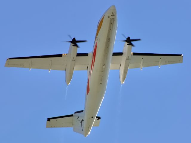 de Havilland Dash 8-100 (C-GYWX)