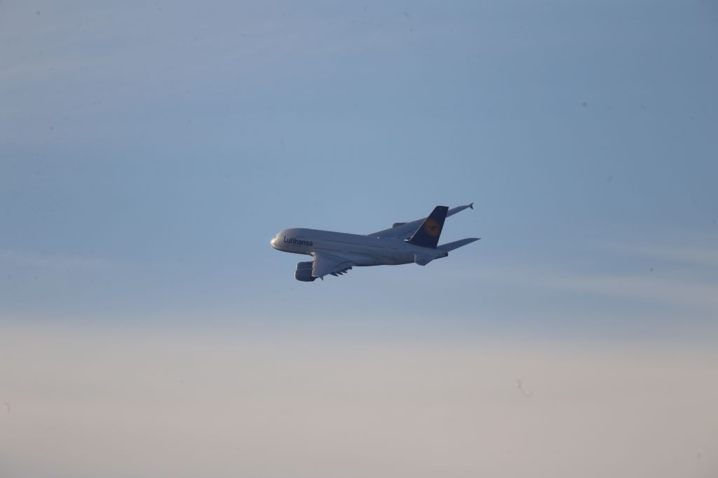 Airbus A380-800 (D-AIMK)