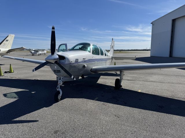 Beechcraft Bonanza (36) (N38PK)