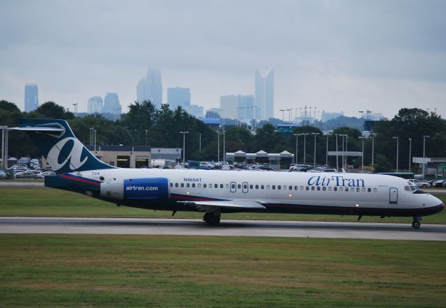 Boeing 717-200 (N965AT) - Rolling 18C - 7/12/10