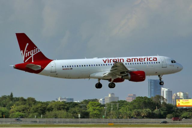 Airbus A320 (N628VA)