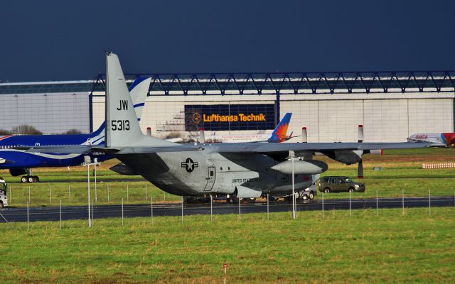 Lockheed C-130 Hercules (16-5313) - usn c-130t 165313 at shannon 7/1/16.