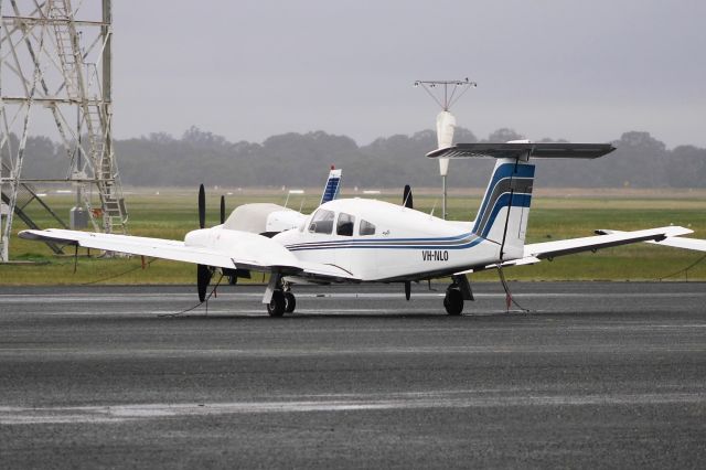 Piper PA-44 Seminole (VH-NLO)