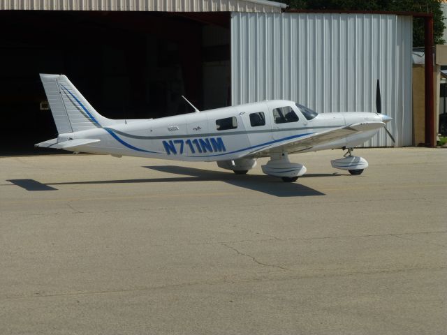 Piper Saratoga (N711NM)