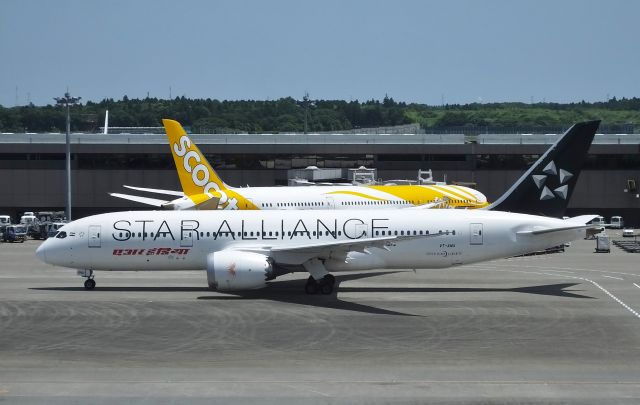 Boeing 787-8 (VT-ANU) - Taxing at NRT.br /2016/06/27