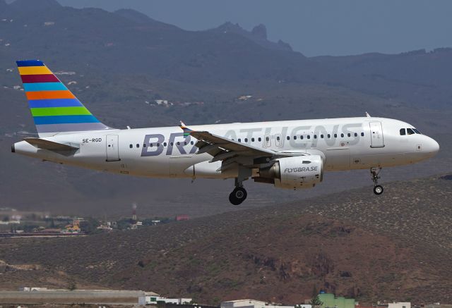 Airbus A319 (SE-RGD)