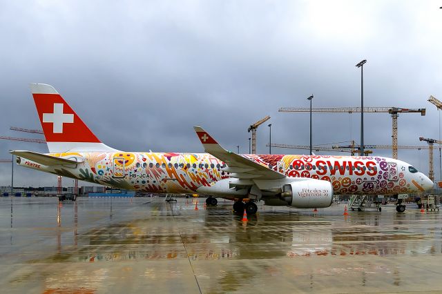 Airbus A220-300 (HB-JCA) - just an other f....ng rainy day in Frankfurt