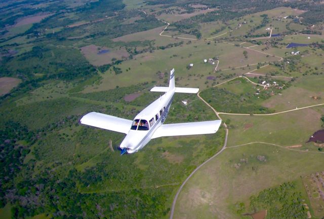 Piper Saratoga (N6707F)