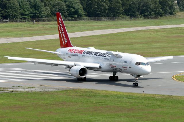 Boeing 757-200 (N757HW) - 'Honeywell 757' returning from a 2 hour test flight over Northern Vermont and New Hampshire
