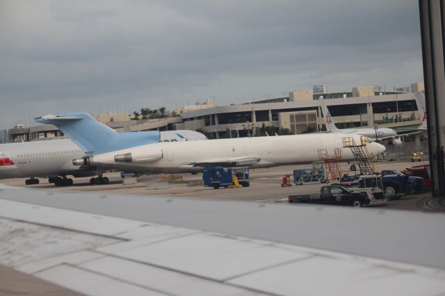 Boeing 727-100 — - 111113 Mystery B727 sitting at AA Central Base facility, still there on 121013.