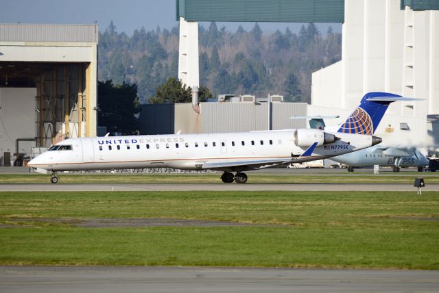 Canadair Regional Jet CRJ-700 (N779SK)