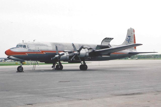 Douglas DC-7 (N381AA)