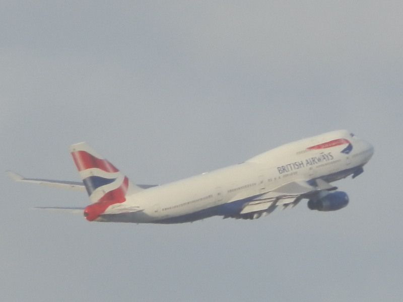 Boeing 747-400 (G-CIVA) - Rotating to London Heathrow(EGLL)