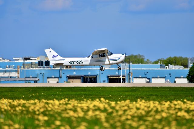 Cessna Skyhawk (N270U) - A Cessna 172 from Ohio University lands at Wittman Regional Airport during NIFA SAFECON 2025