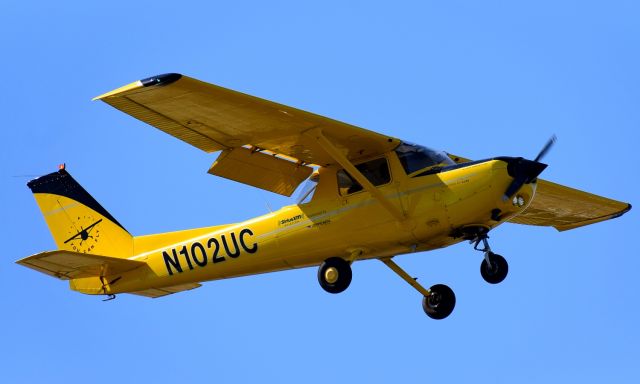 Cessna 152 (N102UC)