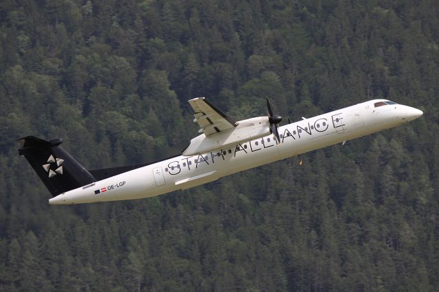 de Havilland Dash 8-400 (OE-LGP)