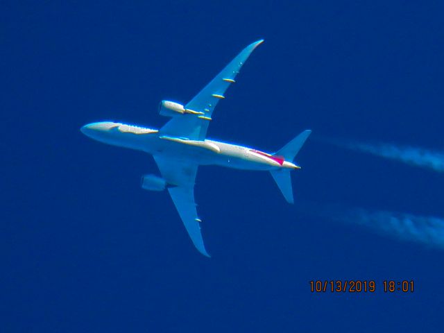 Boeing 787-8 (N819AN)