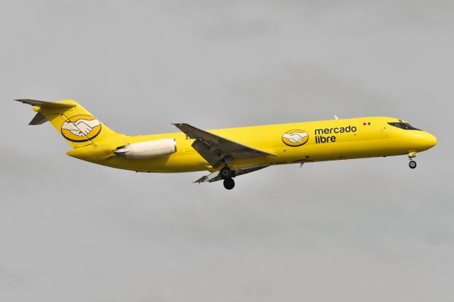 McDonnell Douglas DC-9-30 (XA-URM) - 23-L 08-08-21