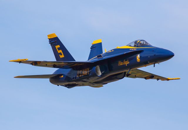 McDonnell Douglas FA-18 Hornet — - Blue Angel #5 looking into the camera at Rome Georgia airport. Questions about this photo can be sent to Info@FlewShots.com