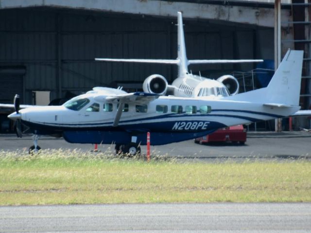 Cessna Caravan (N208PE)