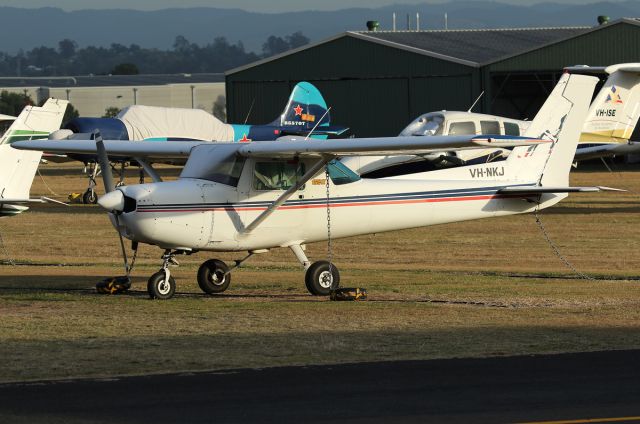 Cessna 152 (VH-NKJ)