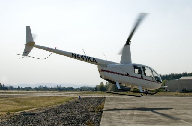 Robinson R-44 (N441KA)