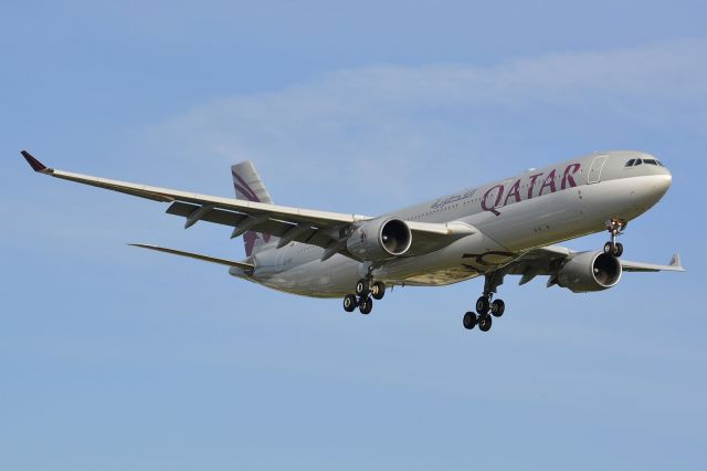 Airbus A330-300 (A7-AEO)