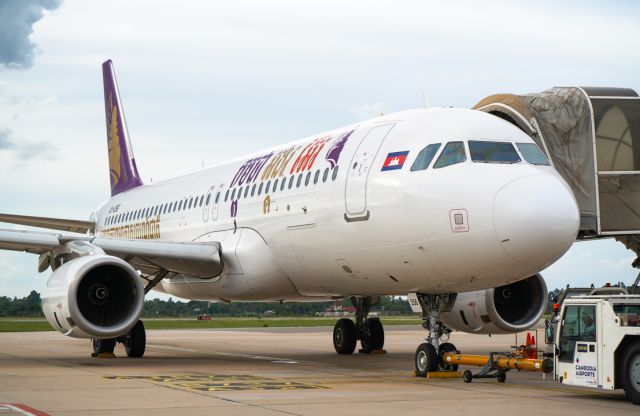 Airbus A320 (AXK356)