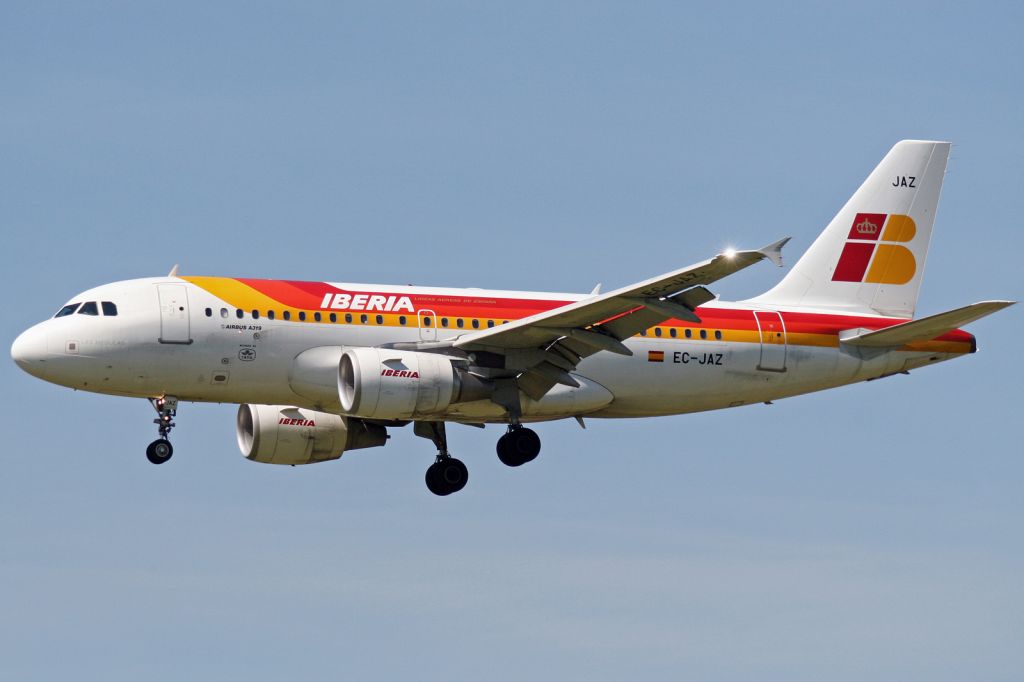Airbus A319 (EC-JAZ)