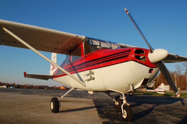 Cessna Skyhawk (N6651A) - 1956 Cessna 172