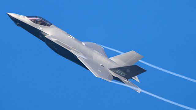 Lockheed F-35C (APJ7378)