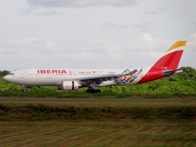 Airbus A330-200 (EC-MKI) - "Puerto Rico"!