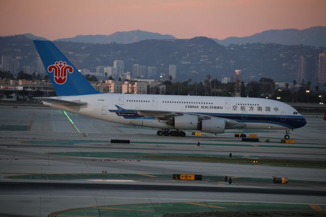 Airbus A380-800 (B-6139)