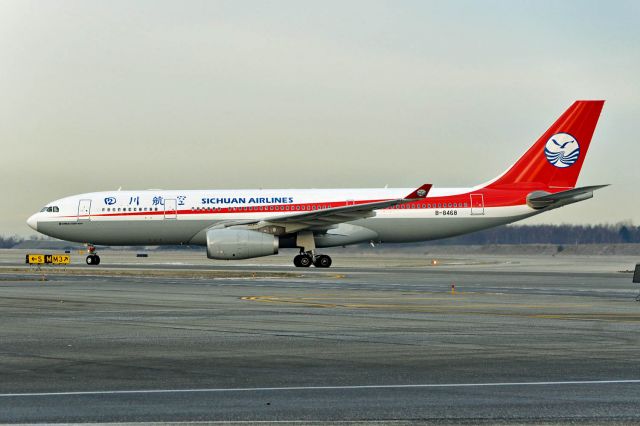 Airbus A330-200 (B-8468)