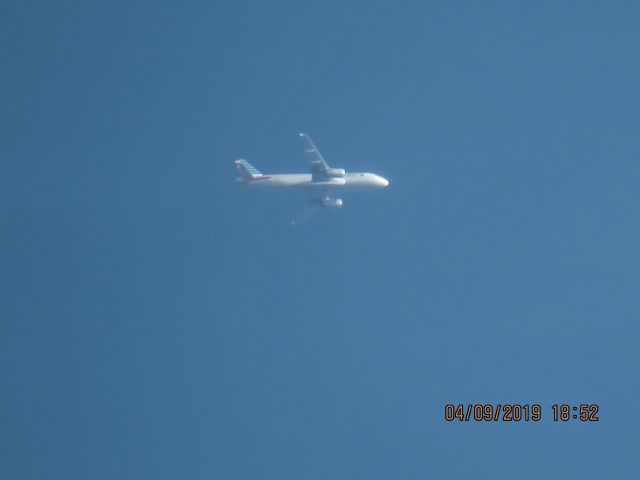 Airbus A320 (N654AW)