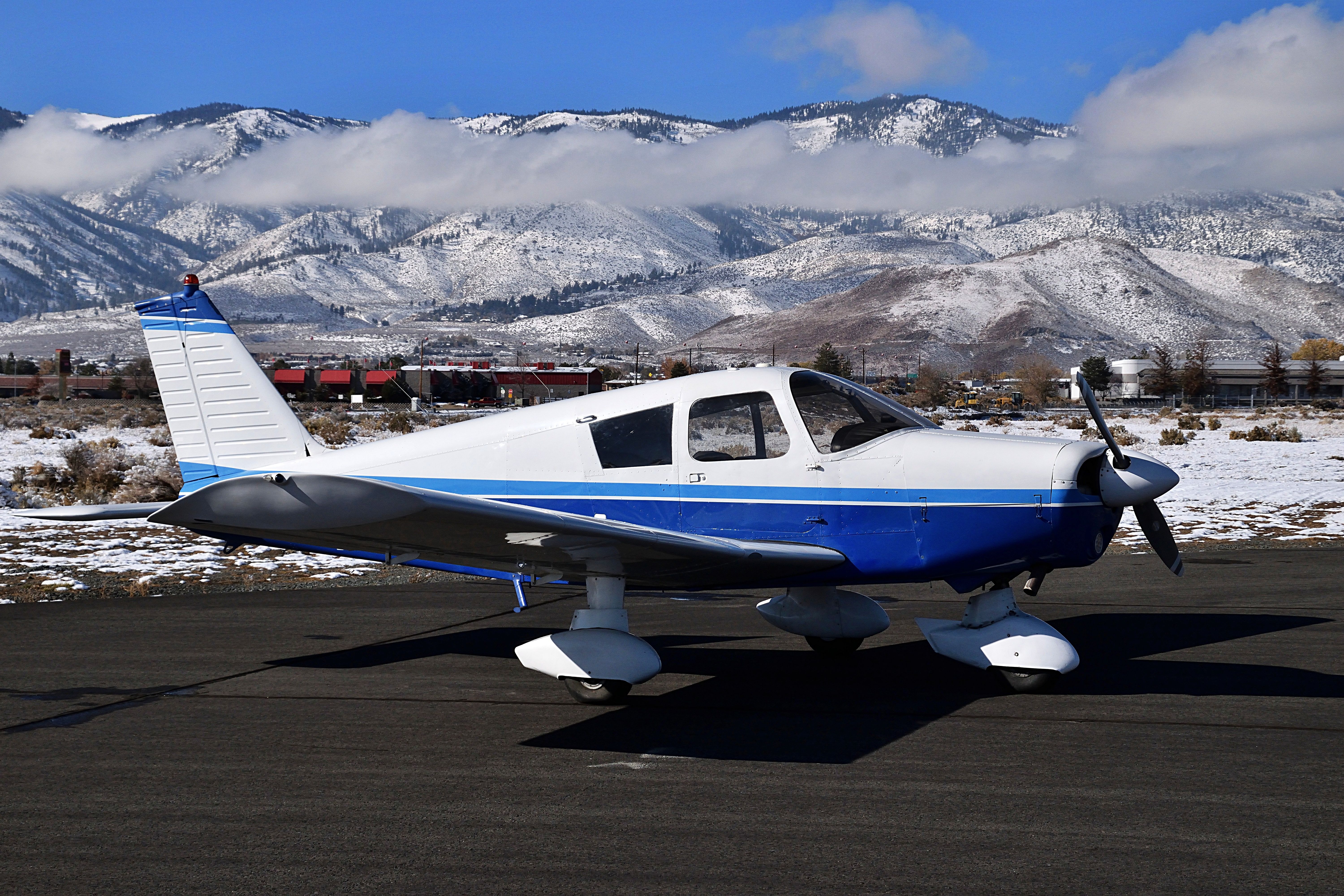 Piper Cherokee (N2239T)