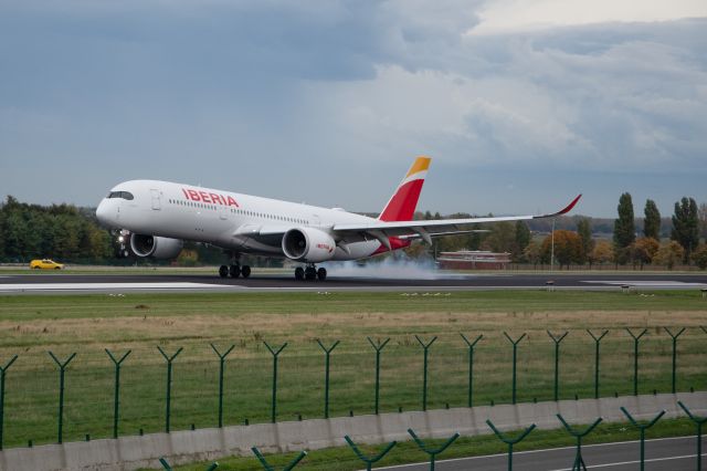 Airbus A350-900 (EC-NJM)