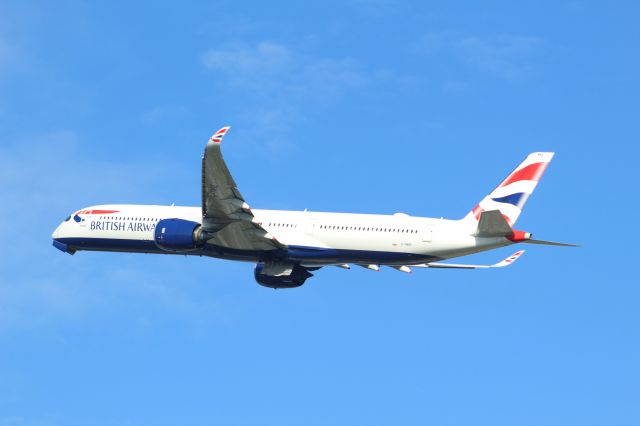 Airbus A350-1000 (G-XWBE) - A British Airways A350-1000 taking off from LHR on runway 27L.br /br /Location: Heathrow T5 Planespotting Point.br /Date: 12.10.22 (dd/mm/yy).