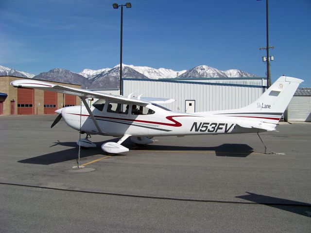 Cessna Skylane (N53FV)