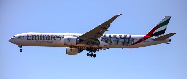 BOEING 777-300ER (A6-EQD) - DXB  FT14:40 Real Madrid Livery  6-17-2025