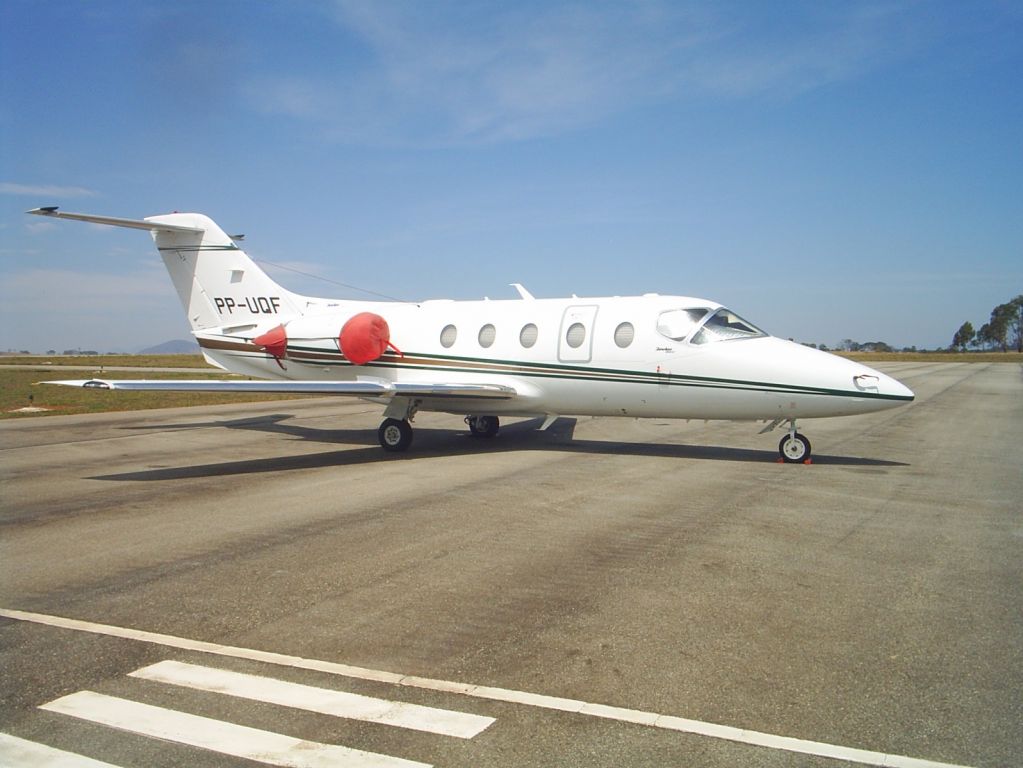 PP-UQF — - PP-UQF – Private br /CN: RK-379br /BEECH AIRCRAFT 400A – 2004br /PP-UQF - 2004 – BEECH AIRCRAFT 400A CN RK-379 – Aeroporto Municipal de Pouso Alegre – Pouso Alegre – SNZAbr /Pouso Alegre – Minas Gerais – Brazil – September, 2006br /Photo: Marcos Augusto