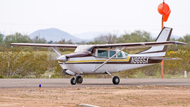 Cessna Centurion (N9965X) - Cessna 210B Centurion arrives for the February 2023 Buckeye Air Fair / AOPA Fly-in at Buckeye Municipal Airport