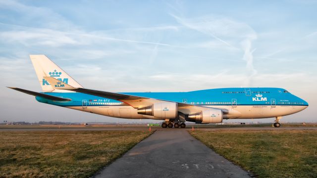 Boeing 747-400 (PH-BFU)