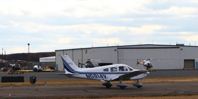 Piper Cherokee (N5914V)