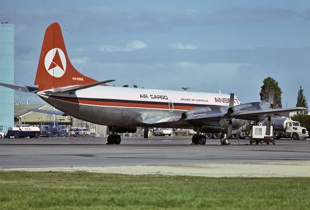 Lockheed L-188 Electra (VH-RMA) - ANSETT AIR CARGO - LOCKHEED L-188A ELECTRA - REG VH-RMA (CN 1039) - ADELAIDE INTERNATIONAL AIRPORT SA. AUSTRALIA - YPAD (17/7/1980)