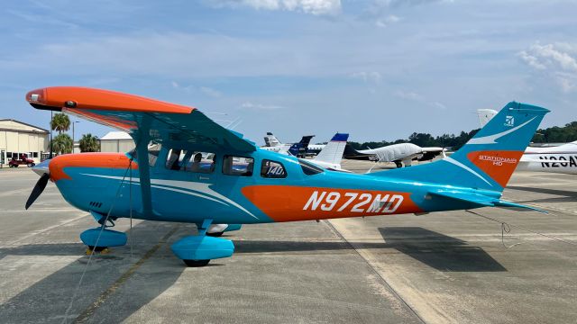 Cessna 206 Stationair (N972MD) - What a cool looking 206