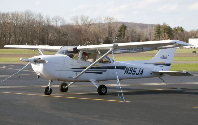 Cessna Skyhawk (N95JA)